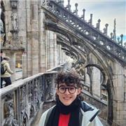 Profesora especializada en enseñanza de idiomas. Tengo nivel alto de inglés y medio-alto de alemán.